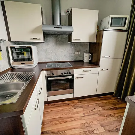 Apartment Mit Gruener Aussicht! Andernach